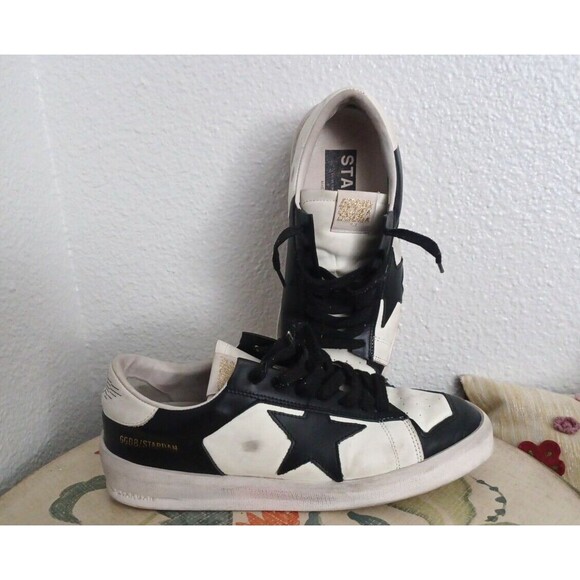 Golden Goose Stardan Made In Italy Black White Size 43 EU and 9 US Retail $615 - Picture 1 of 16